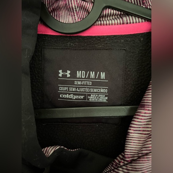 UNDER ARMOUR PINK AND BLACK HOODIE - Picture 3 of 3